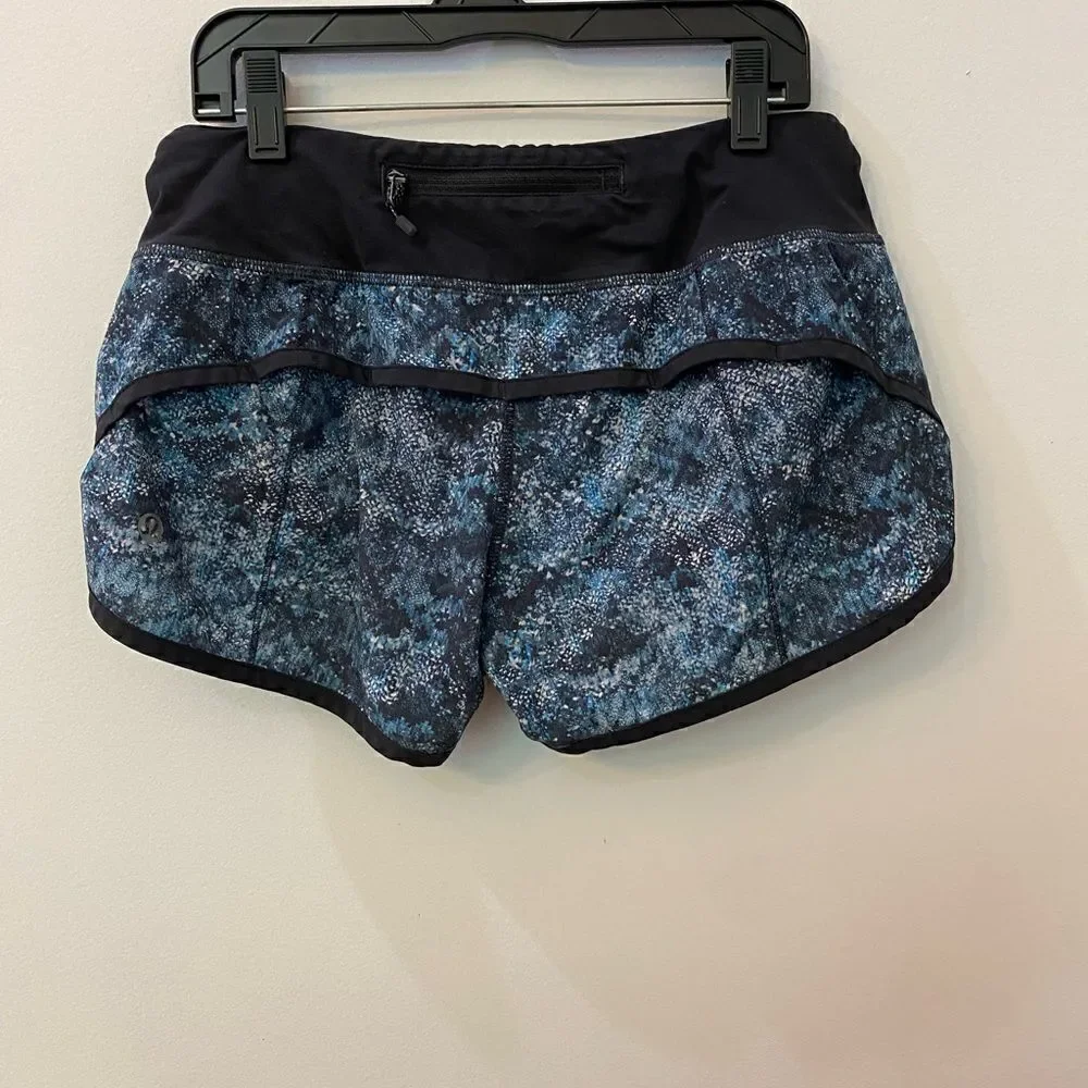 Lululemon Speed Up Short Women Size 2